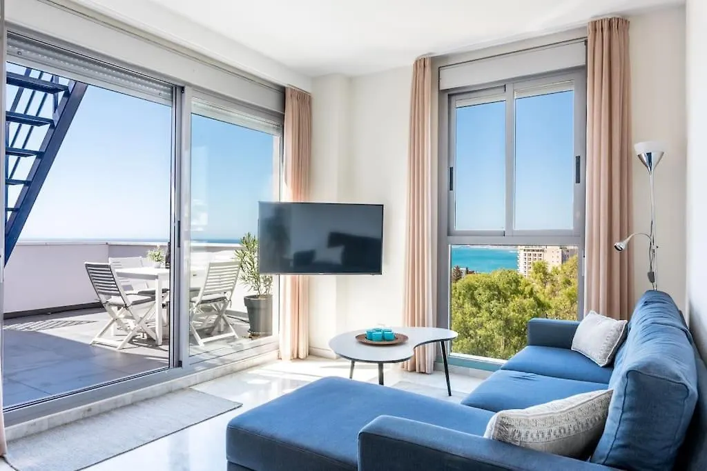 89-Penthouse Apartment With Stunning Views, Fuengirola
